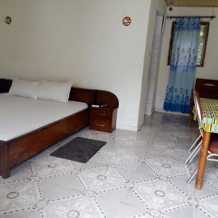 Aylos Bay Hotel Akosombo Exterior photo