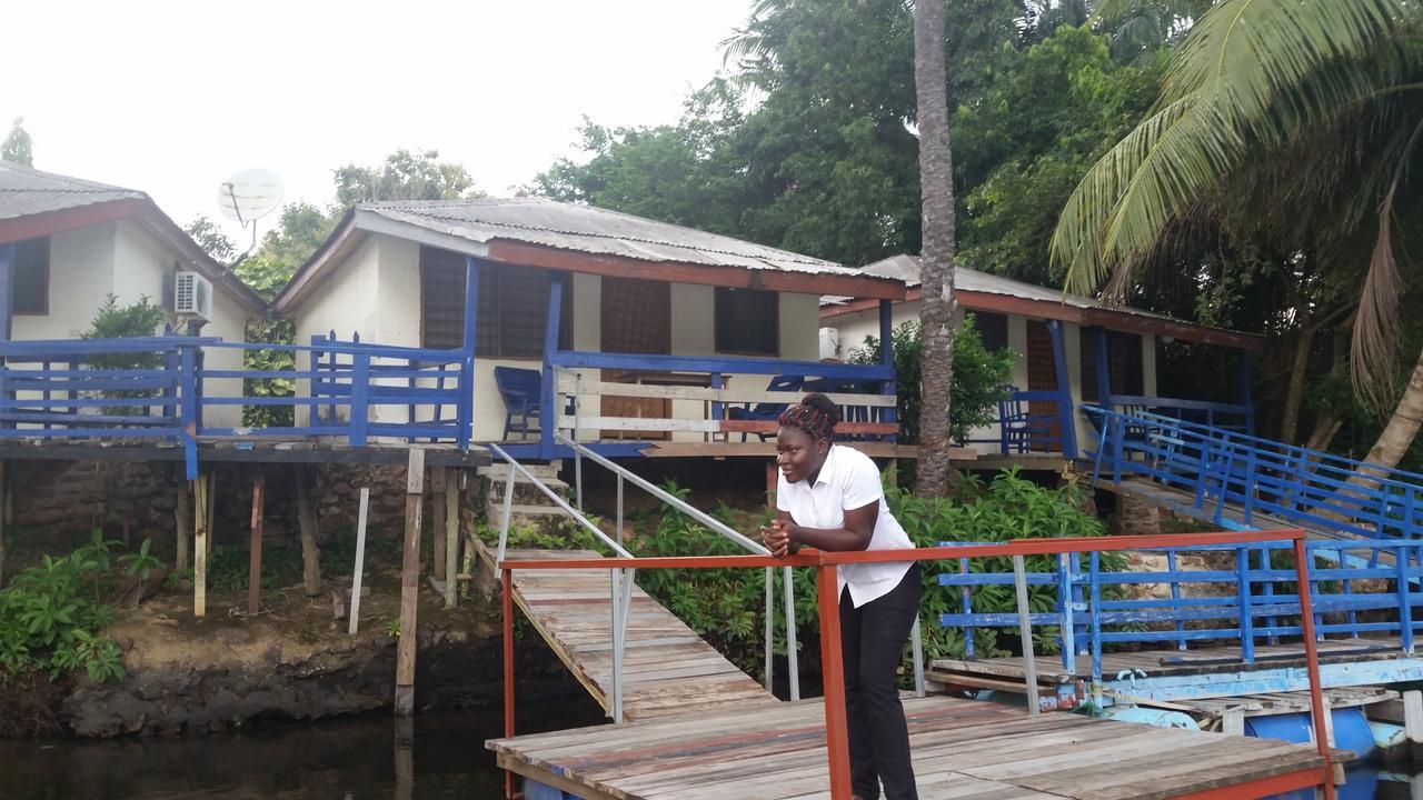 Aylos Bay Hotel Akosombo Exterior photo
